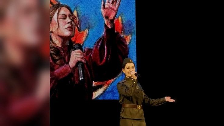 Выступает Кристина Юдакова
